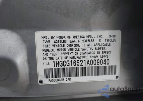 2001 Honda Accord 3.0 Ex z USA, uszkodzony, nr VIN 1HGCG16521A009040